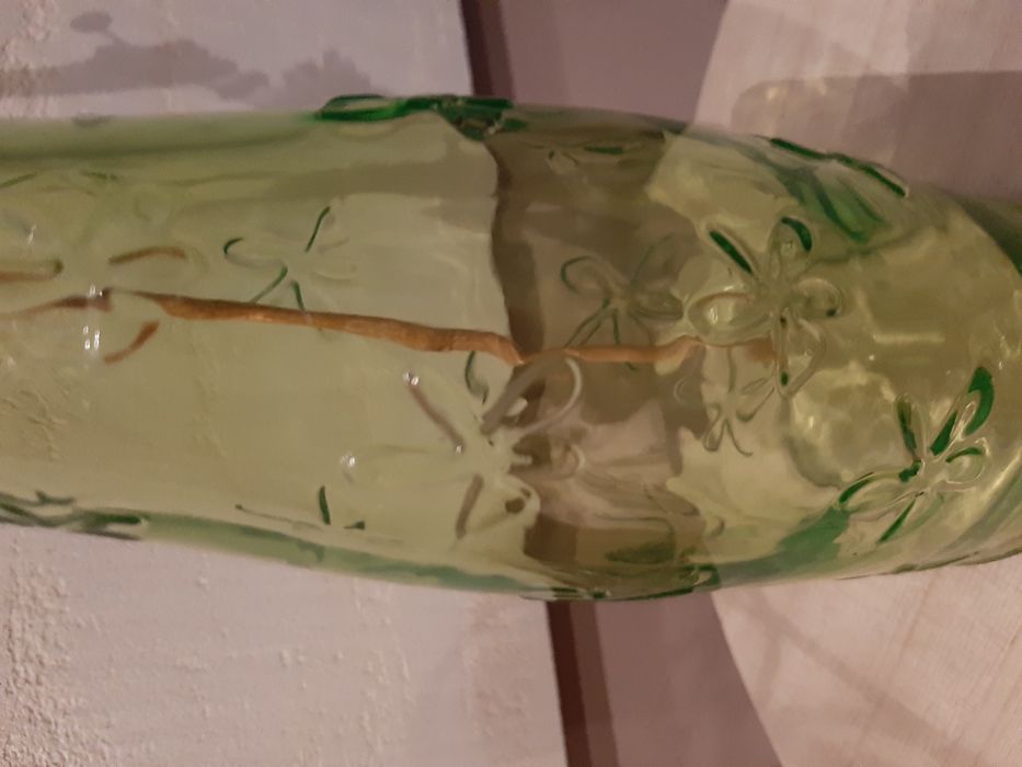 Stary wazon butelka wazonik Ikea made in Russia projektu Emma Dafnas