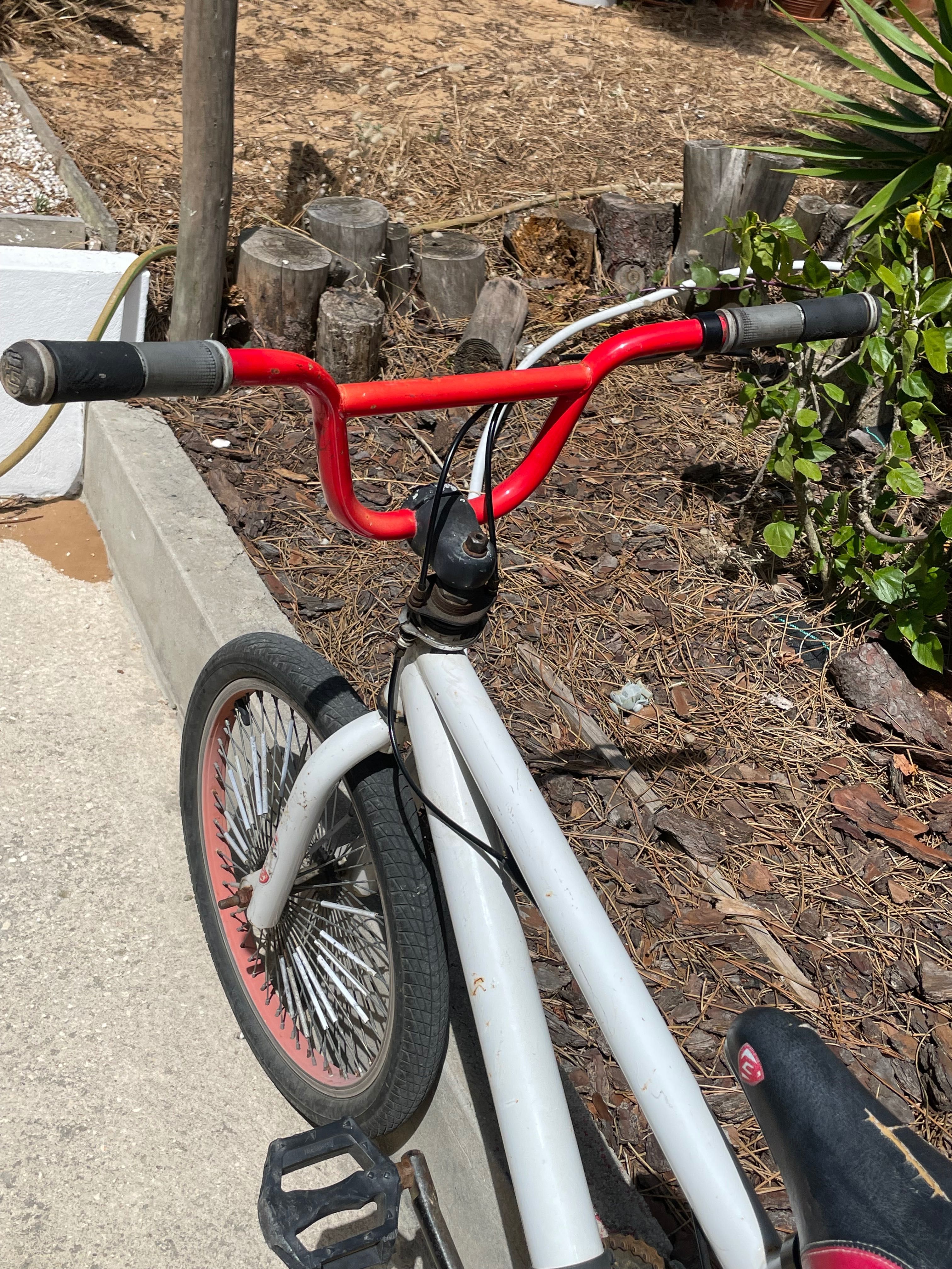 Bicicleta bmx aro 20