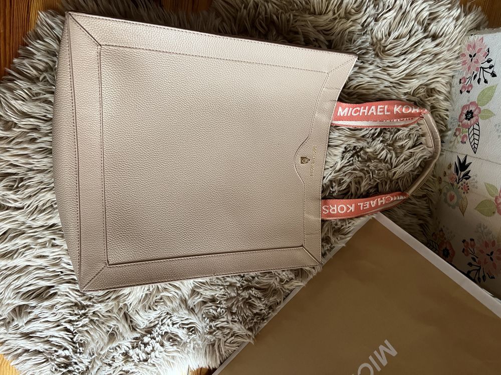 Michael Kors torba shopper shopperka do ręki na ramionach beż