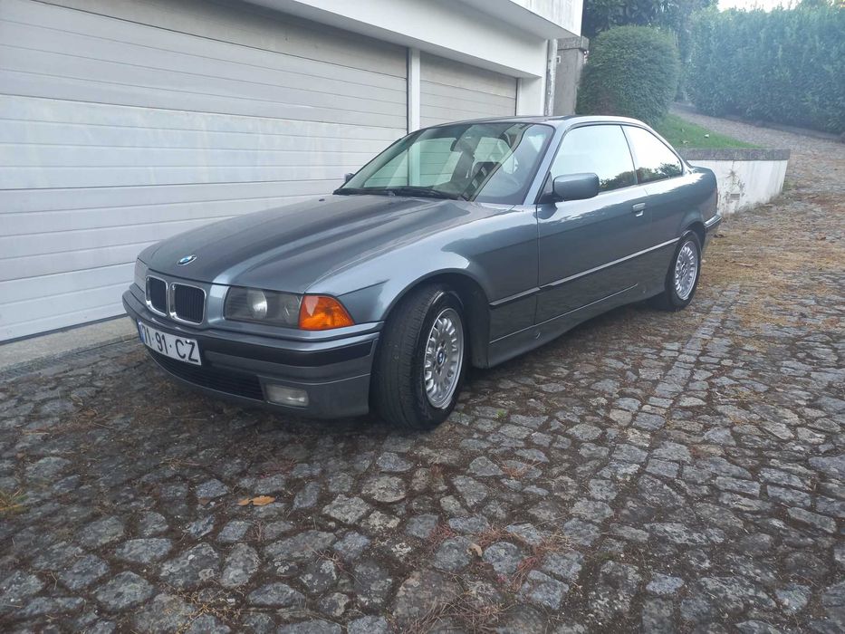 BMW E36 316 I em excelente estado