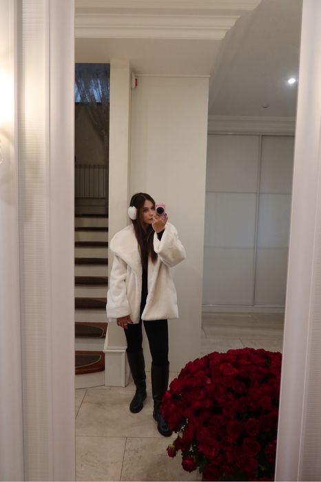 Шуба жіноча