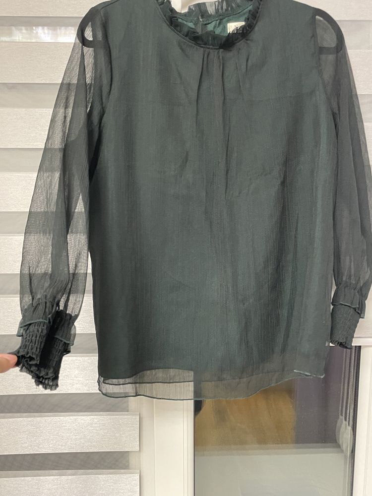 Жіноча блузка темно-зеленого кольору Л розміру
