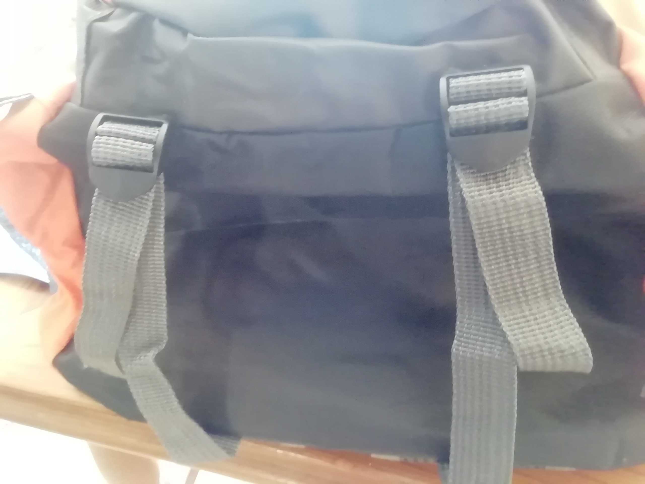 Vendo mochila Nova, 50cm de altura
