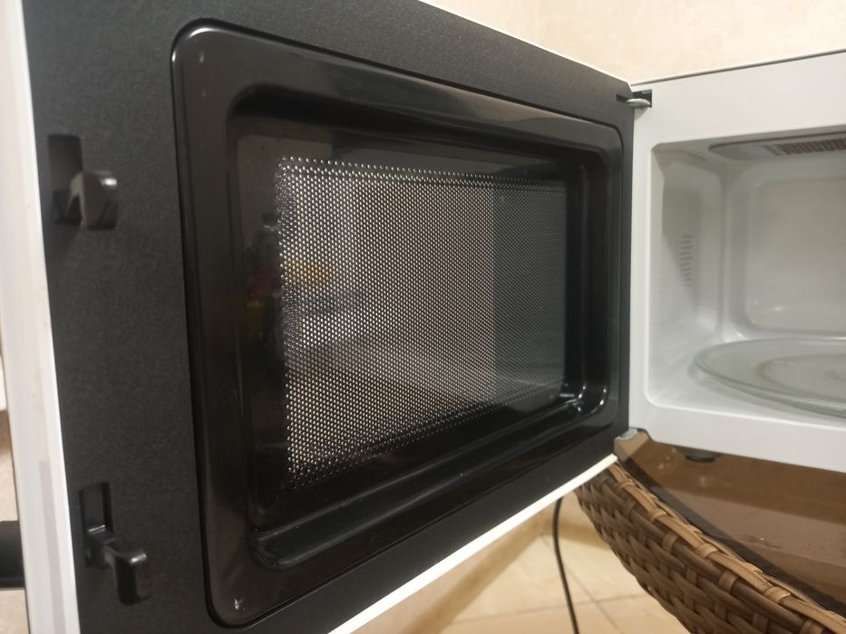 Микроволновка Gorenje