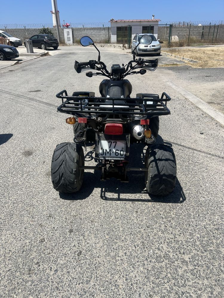 Moto 4matriculada
