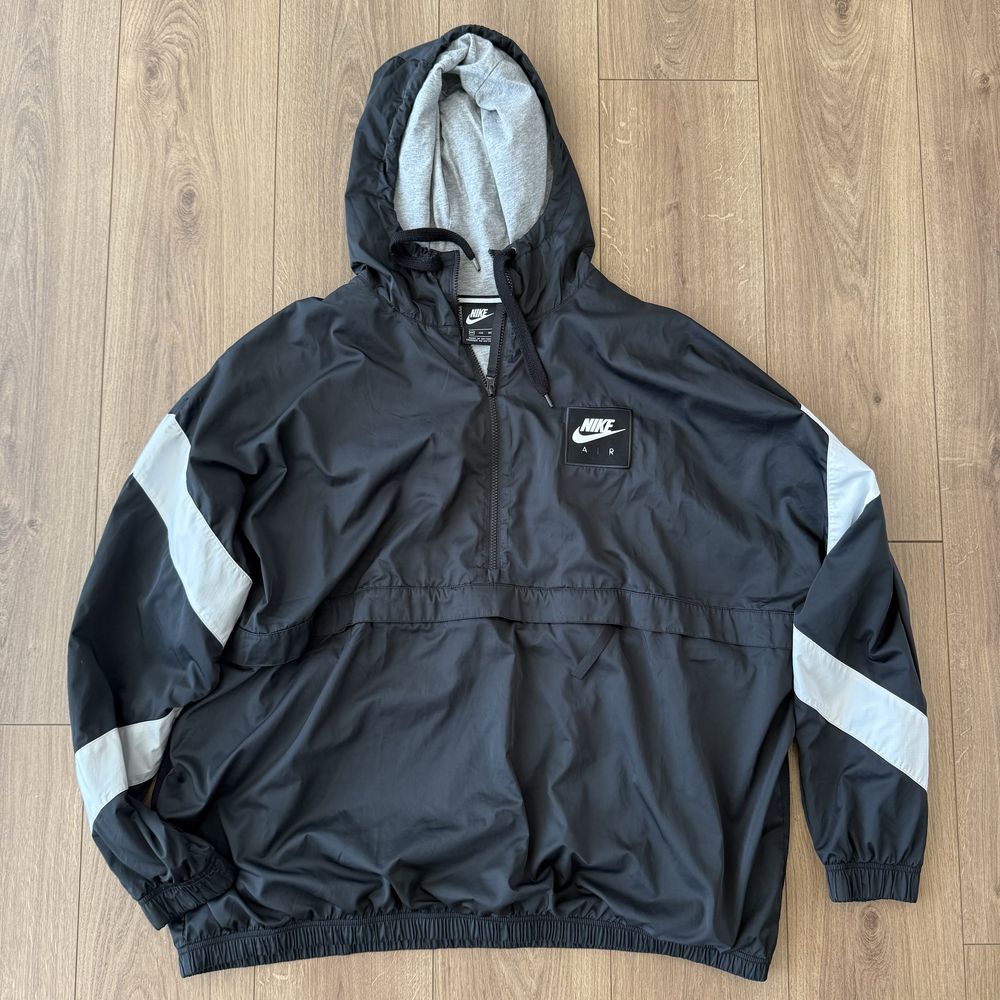 Hoodie / Corta Vento Nike