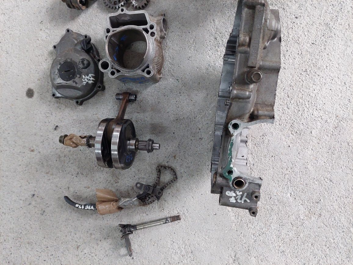 Yamaha yzf 250 cylinder karter wał tryb dekiel ślizg części silnik