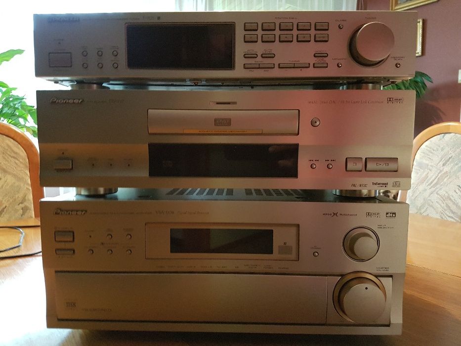 Pioneer zestaw: Vsa-E08 wzmacniacz, Cd/Dvd Dv-717