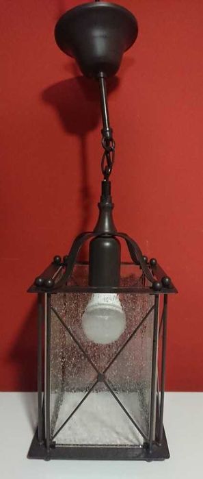 Candeeiro rústico, em metal (castanho)