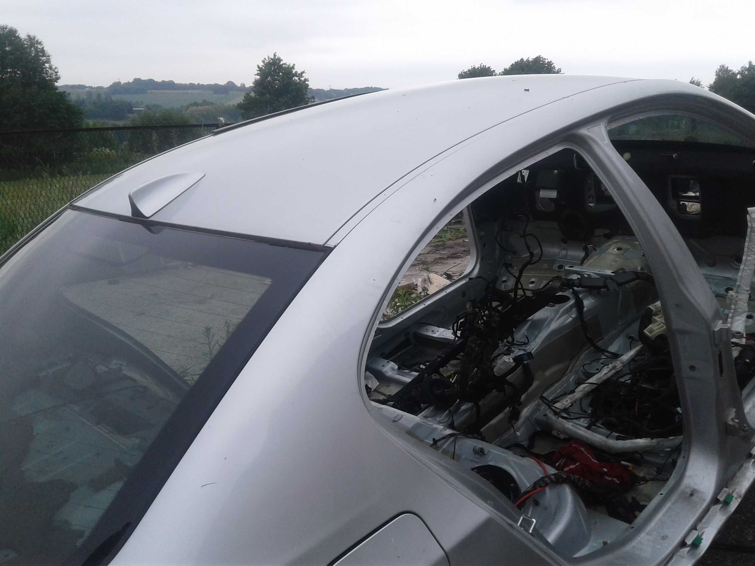 BMW 5 E60 Sedan Lew Próg Prawy Ćwiartka Dach Tytansilver Drzwi