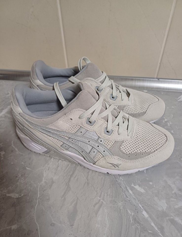 ASICS gel кроссовки