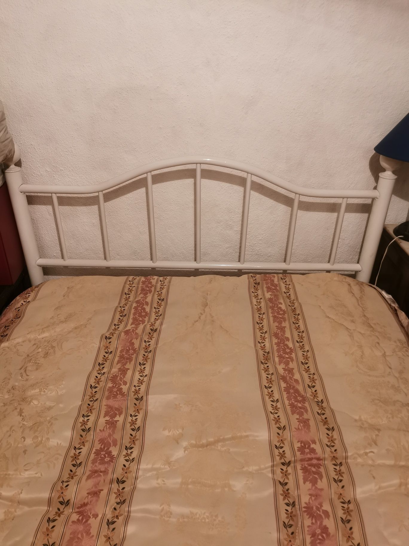 Cama Ferro (1,80 mt X 1,20 mt)