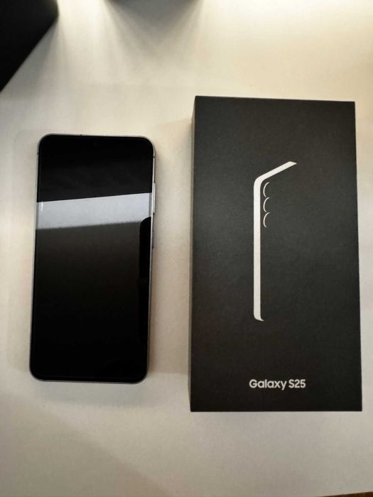Samsung s25 256GB