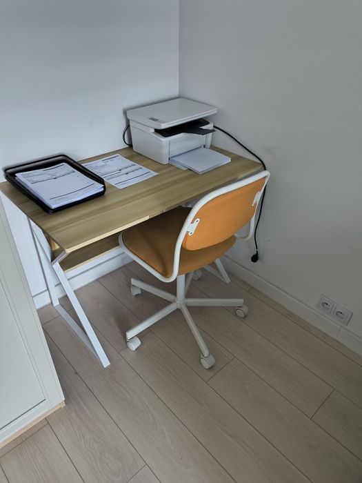 Biurko Gratis krzesło