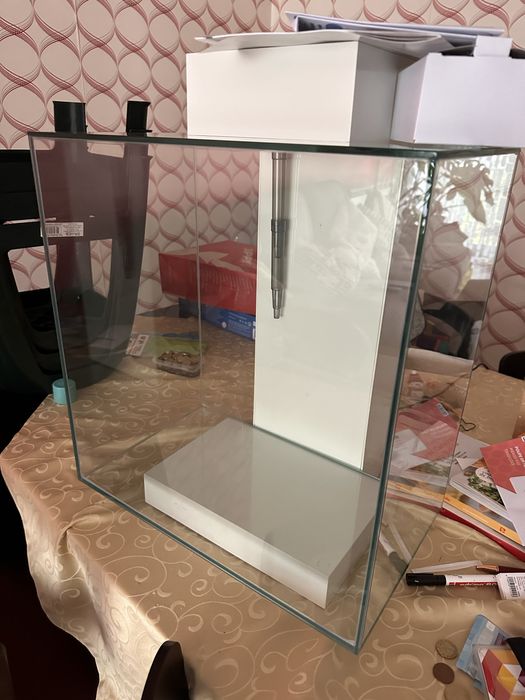 Aquario fluval edge 42litros