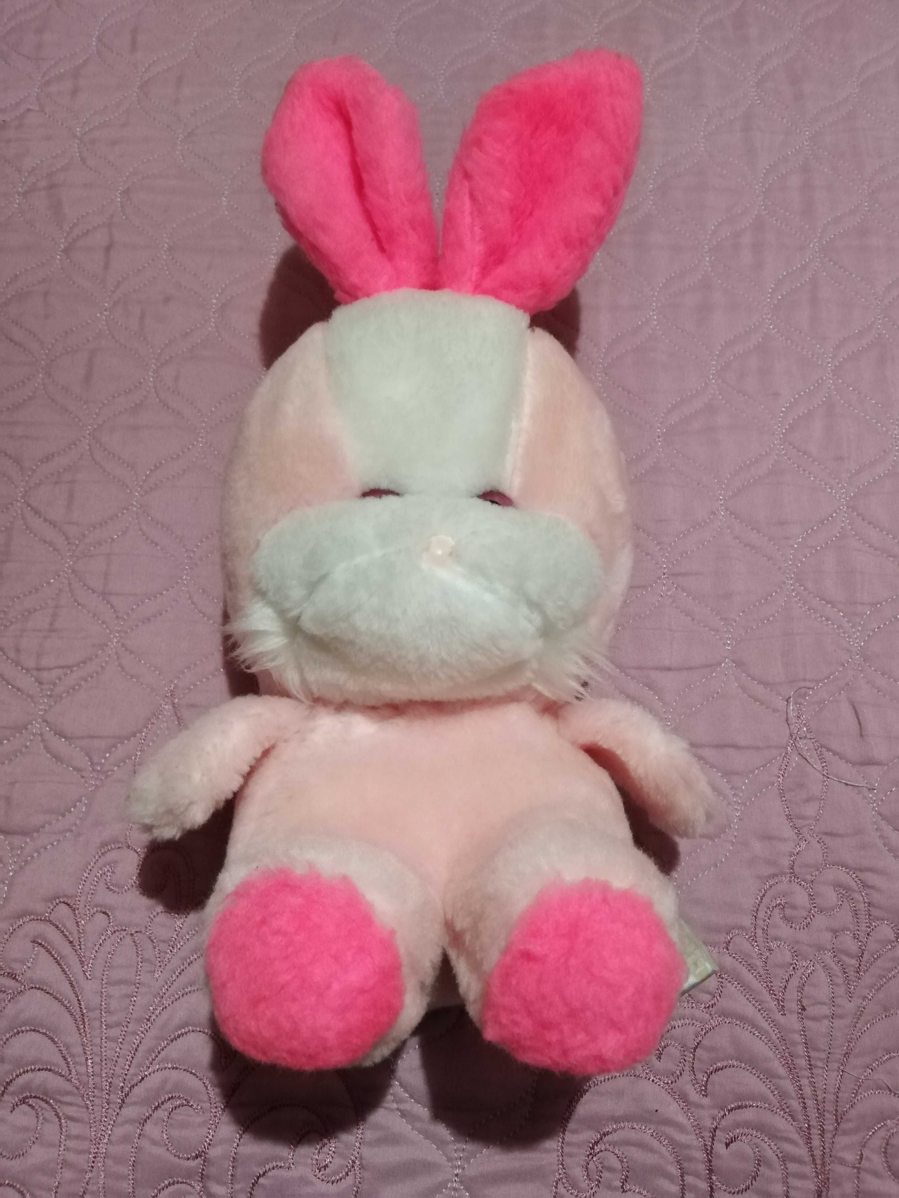 Coelho de peluche