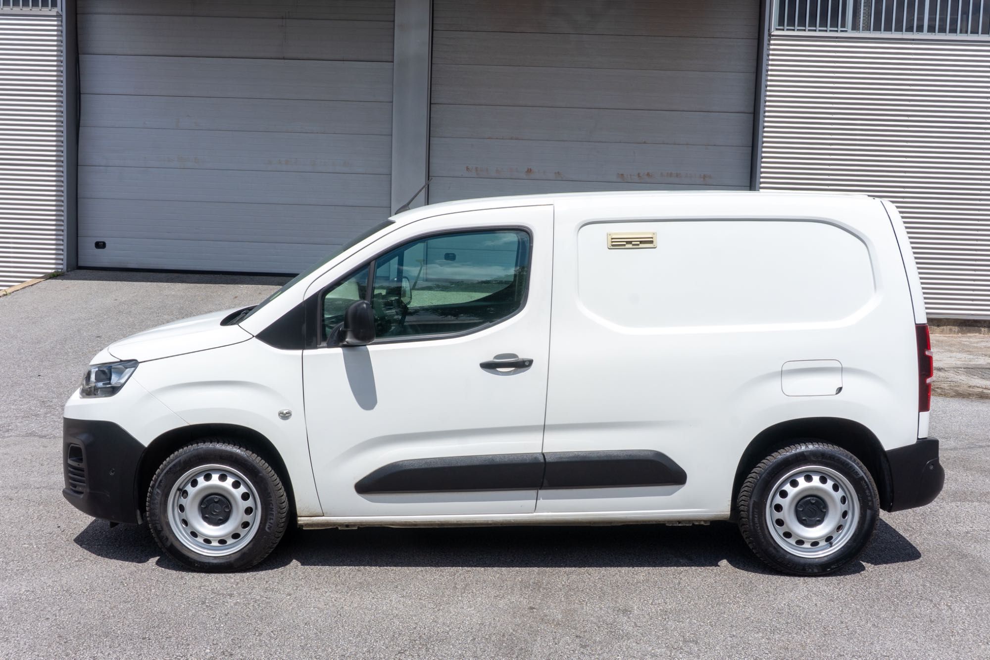 CITROËN BERLINGO 1.5 HDI 3 lugares BLUEHDI 100cv C/IVA