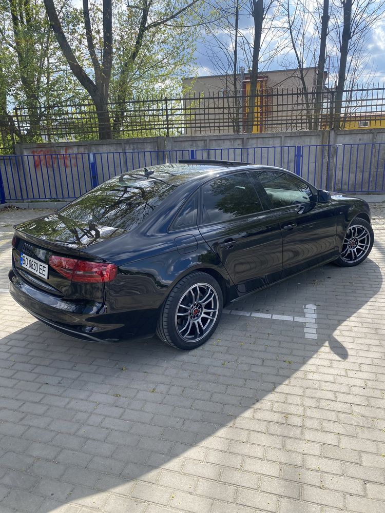 Audi A4 B8 2014 2.0 TFSI Flex Fuel AT Quattro 162 кВт / 220 л.с