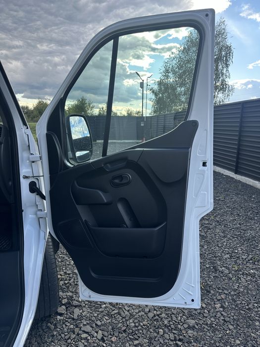 Renault Master 2021 10 Палет