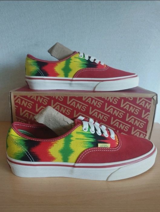 Vans Authentic tamanho 39 novos com caixa original