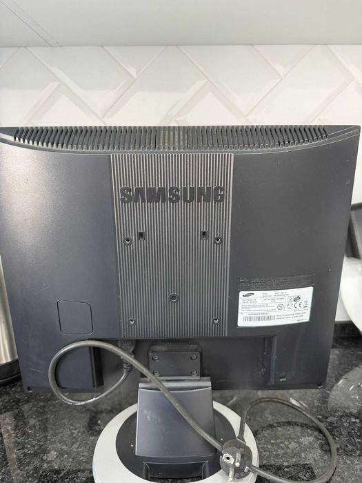 Monitor Samsung 901N