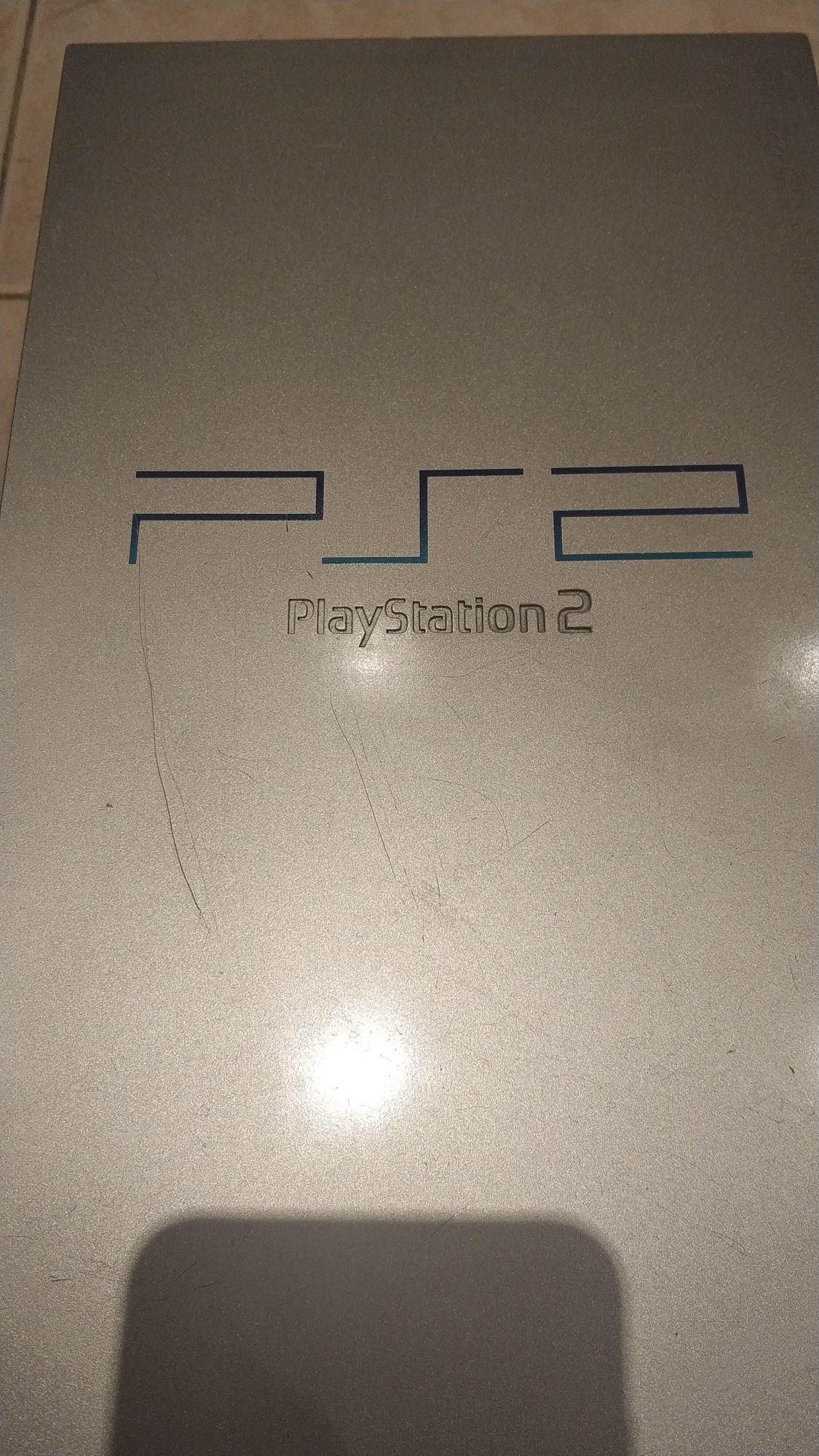 PlayStation 2 silver