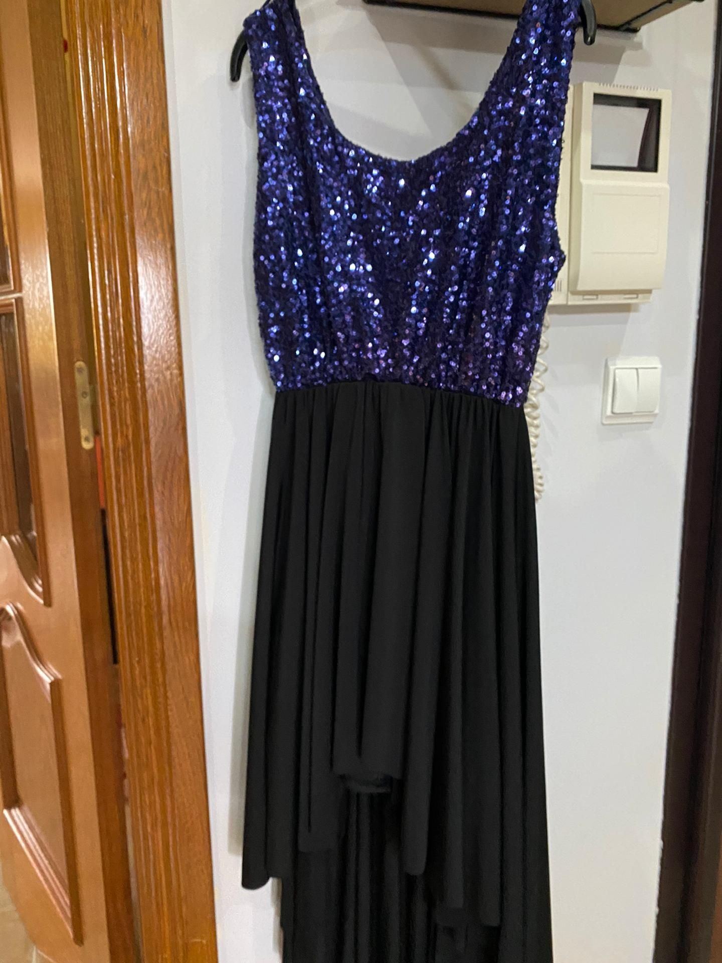 Vestido de noite com lantejoulas - vermelho ou azul