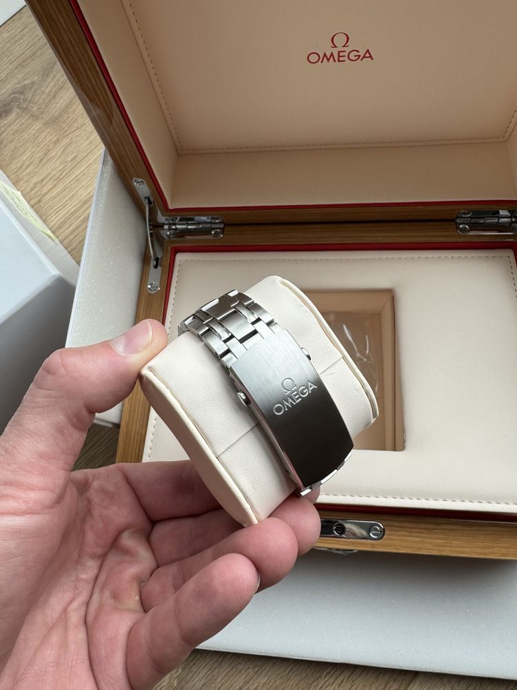 Omega Seamaster 300