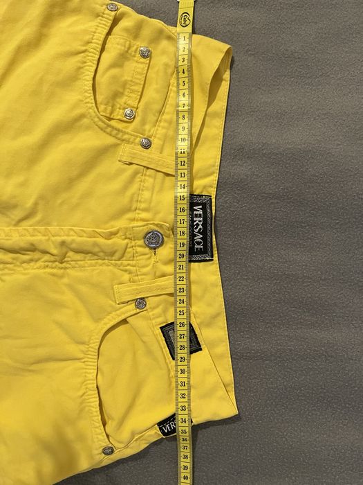 Spodnie Versace żółte