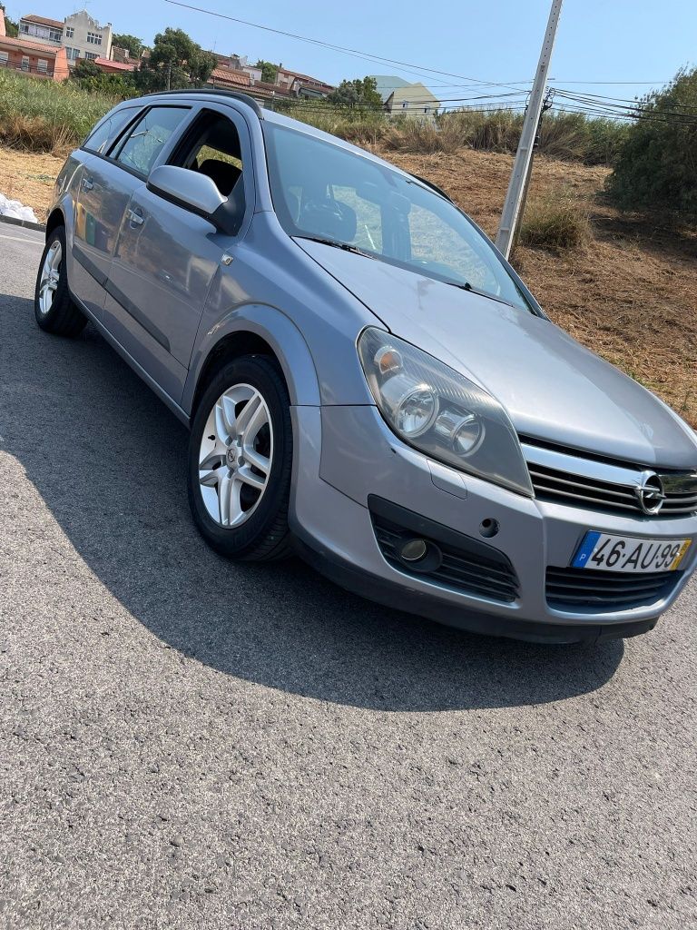 Opel astra 2004 como nova
