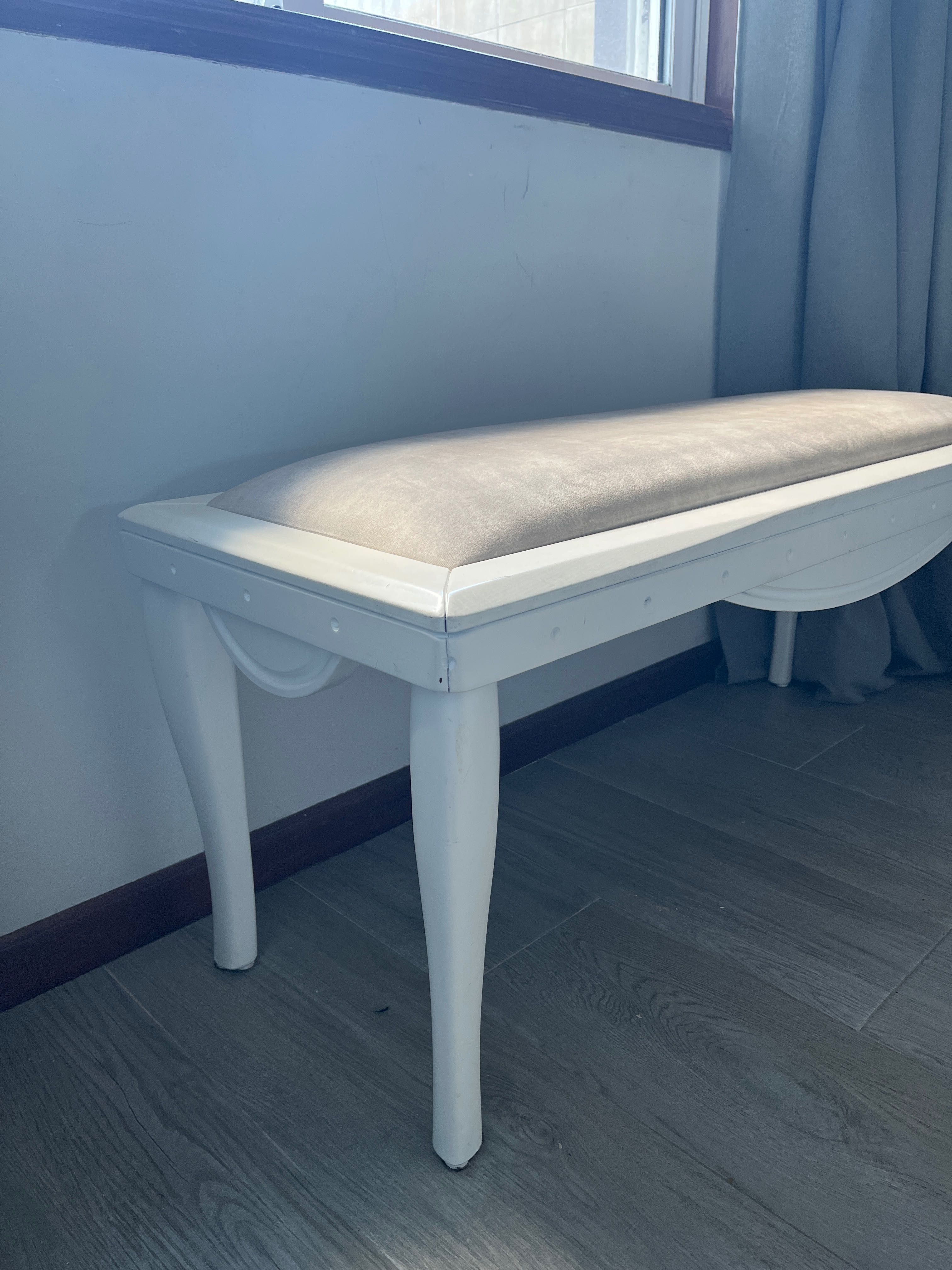 Banco para quarto