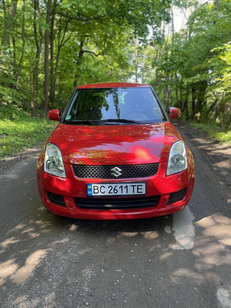 Suzuki Swift  Продаж свого авто