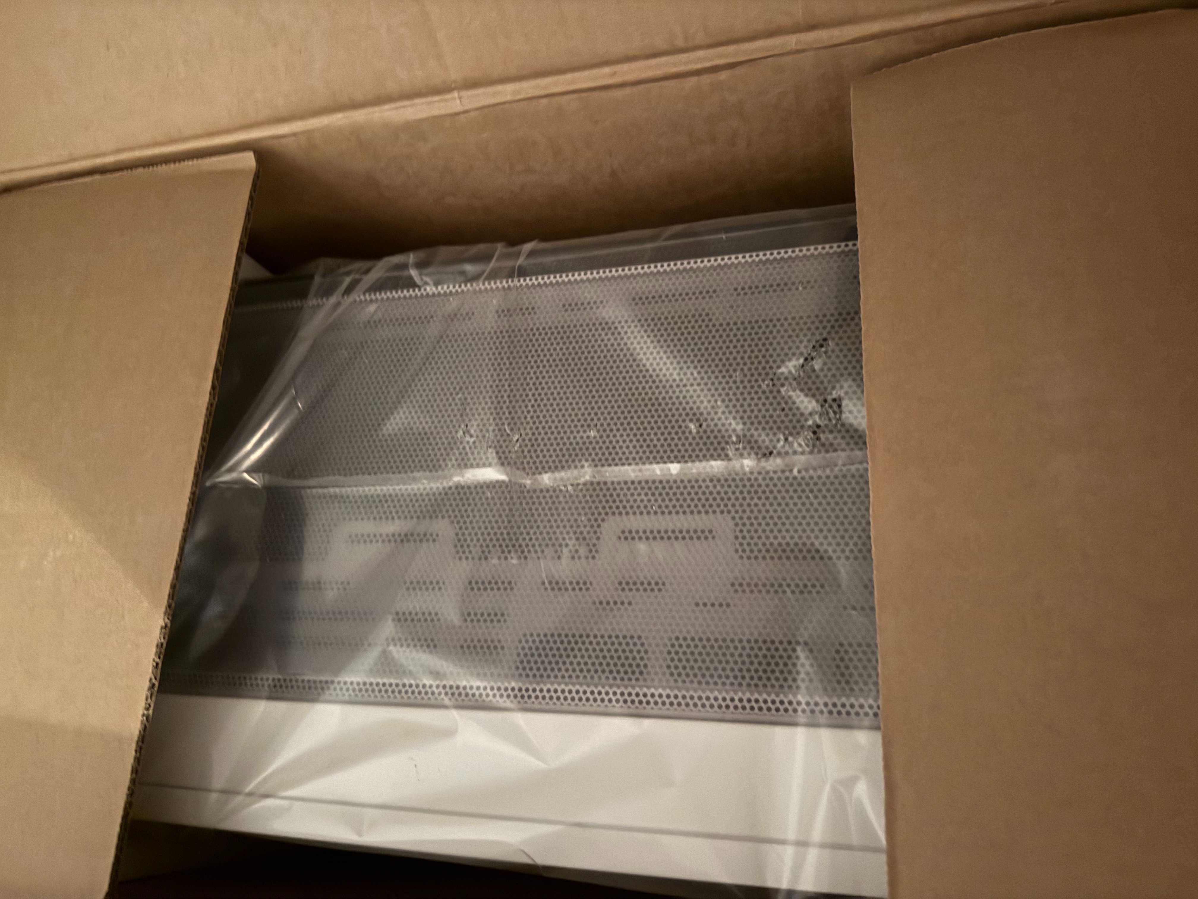 Caixa Thermaltake Core P6 Branca (Nova - Ainda na caixa)