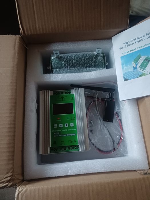 Kontroler ładowania wiatrowo solarnego