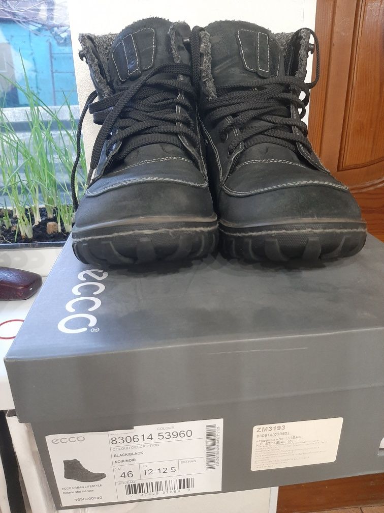 Зимние ботинки ECCO 46 размер. Замшевые. Отличное состояние
