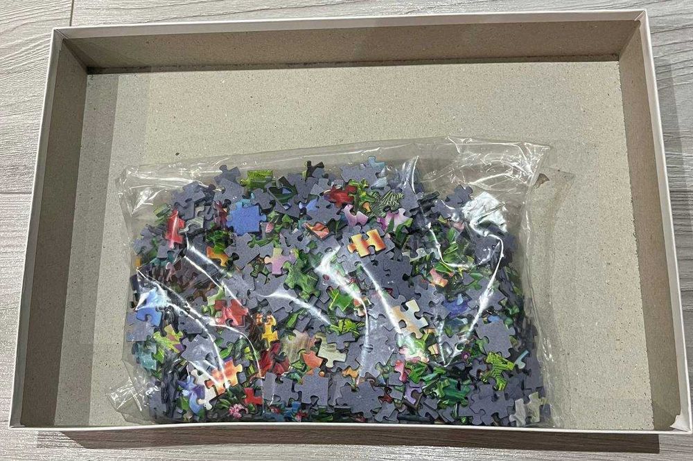 Пазл 1000 спіральний Trefi тропічні тварини 1040 шт. комплект