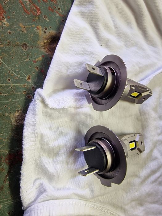 Żarówki LED H7. Mocne.