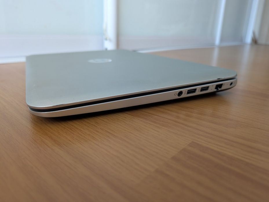 HP ENVY 15 8/128ssd AMD 10 5750m  Radeon HD 8650g+БЖ