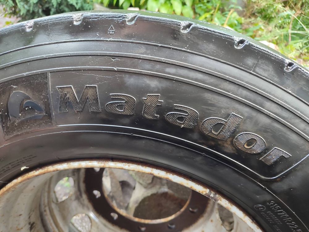 Продам шину с диском 315/70 R 22,5 Matador