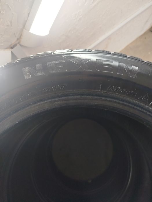 Зимові шини NEXEN  r16 205/55
