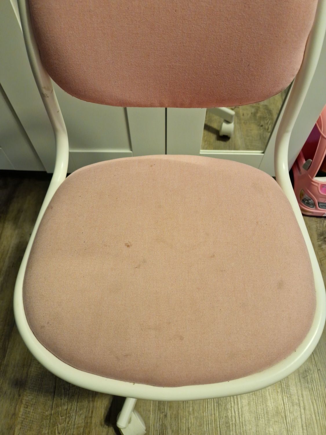 Krzesło ÖRFJÄLL ikea różowe
Dziecięce