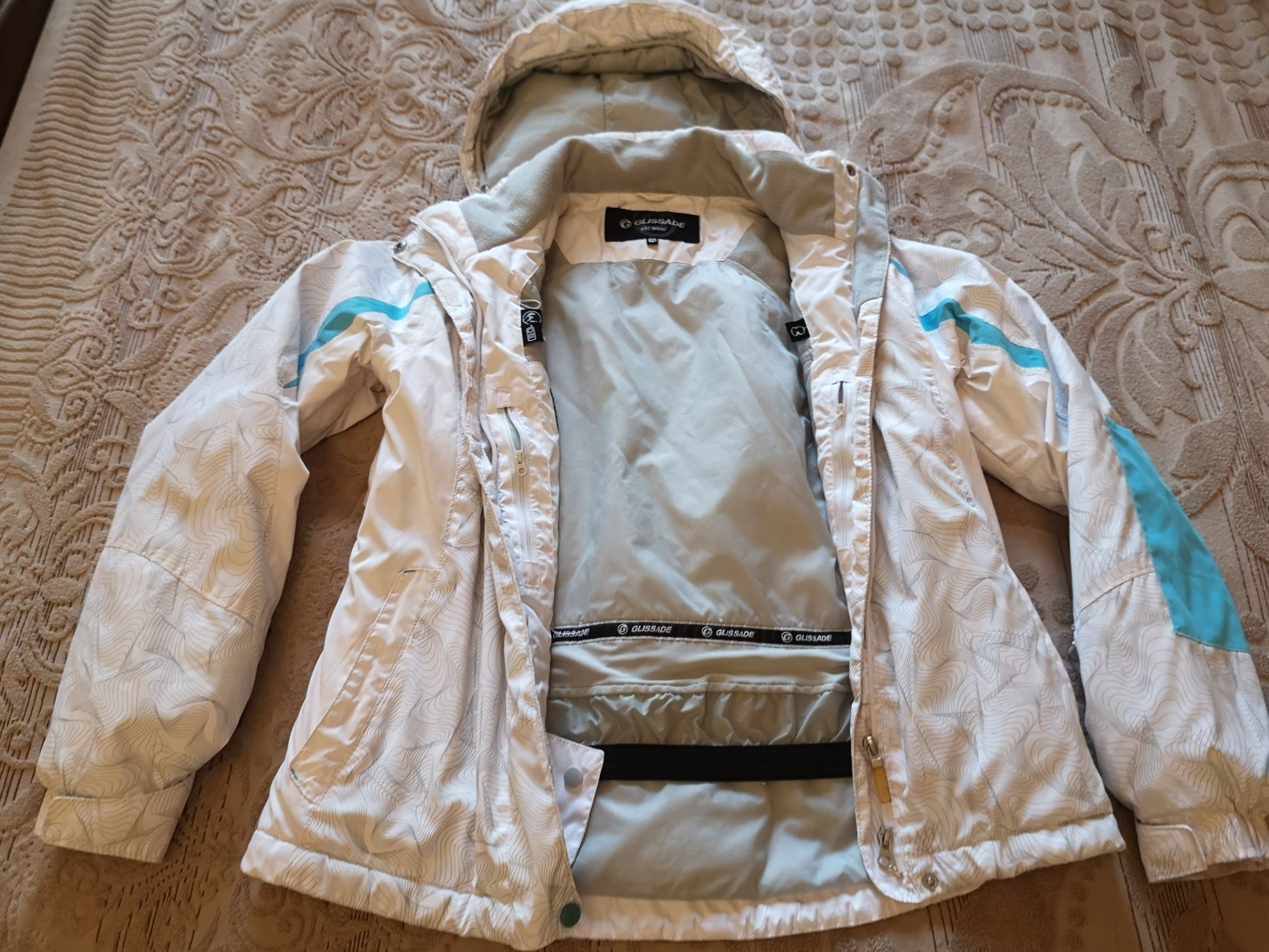 Лыжная куртка glissade 44 размер