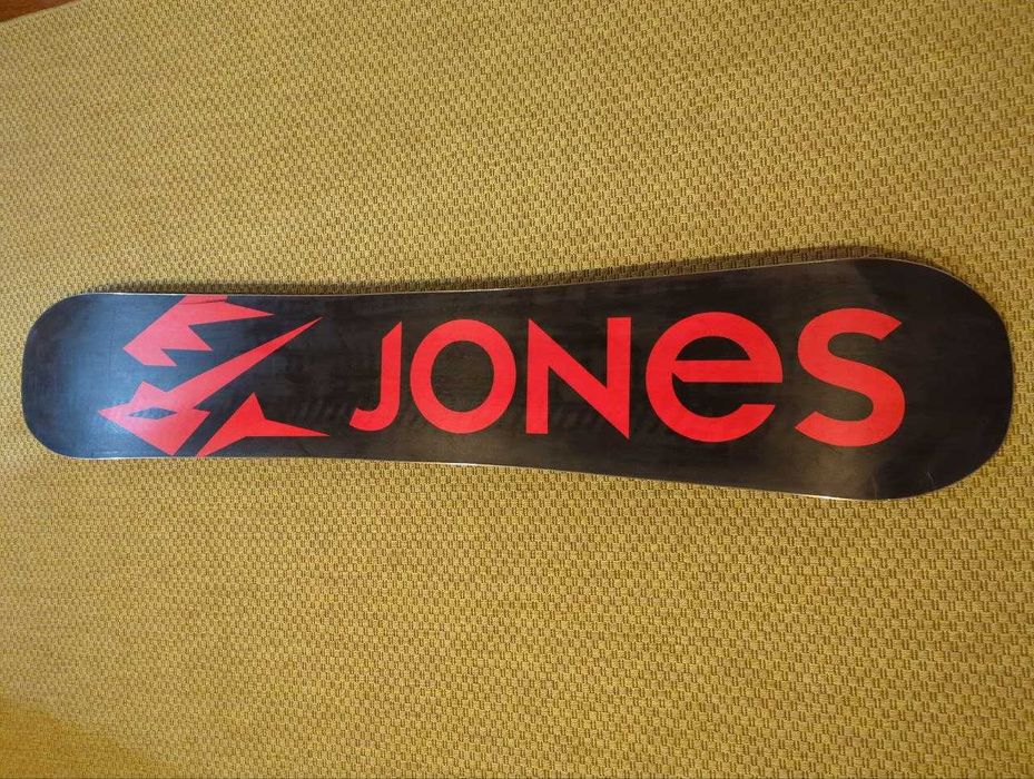 Snowboard Jones Flagship 173cm