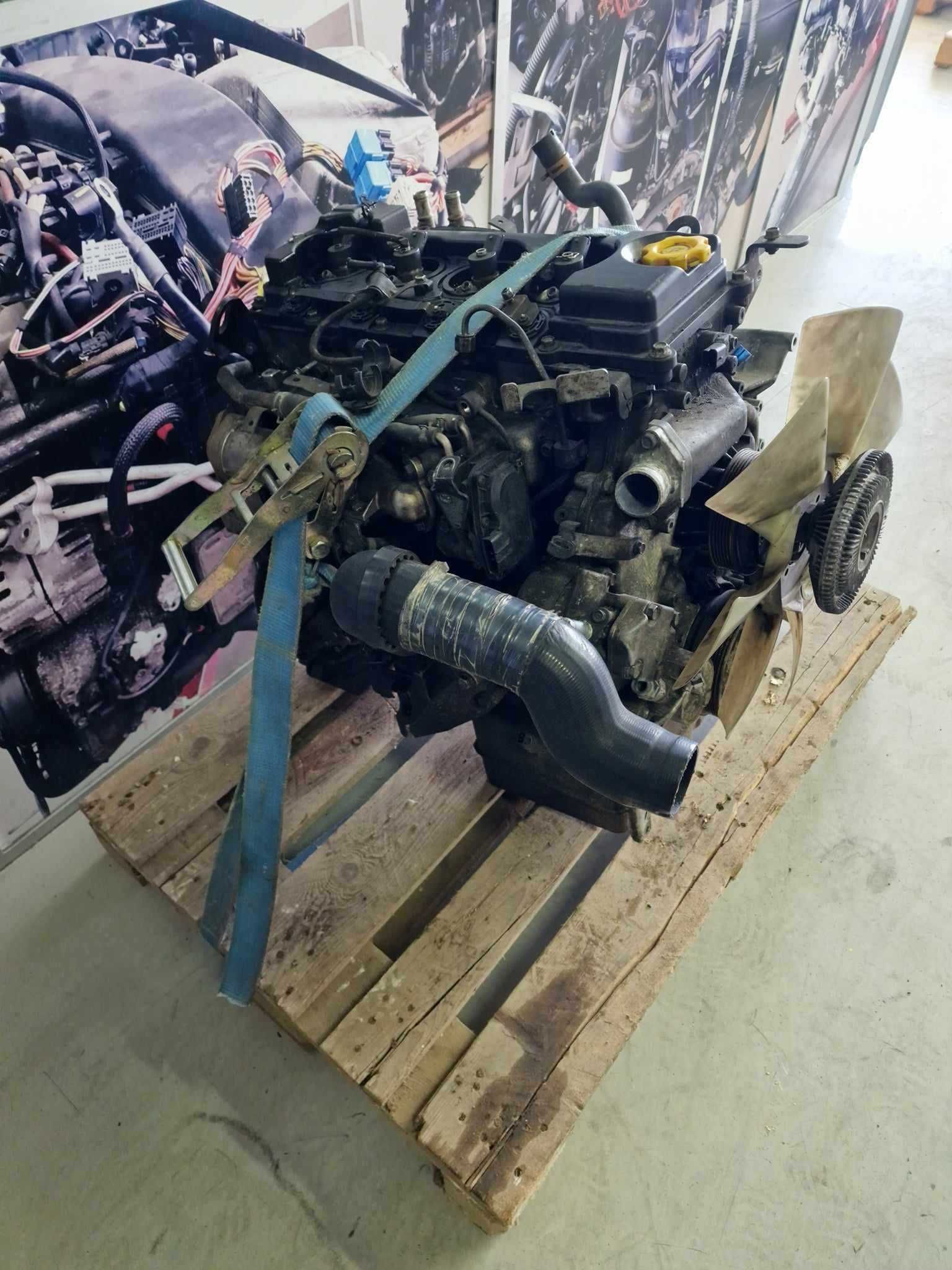 Motor Renault Mascott 3.0 DCI 2008, ref ZD30