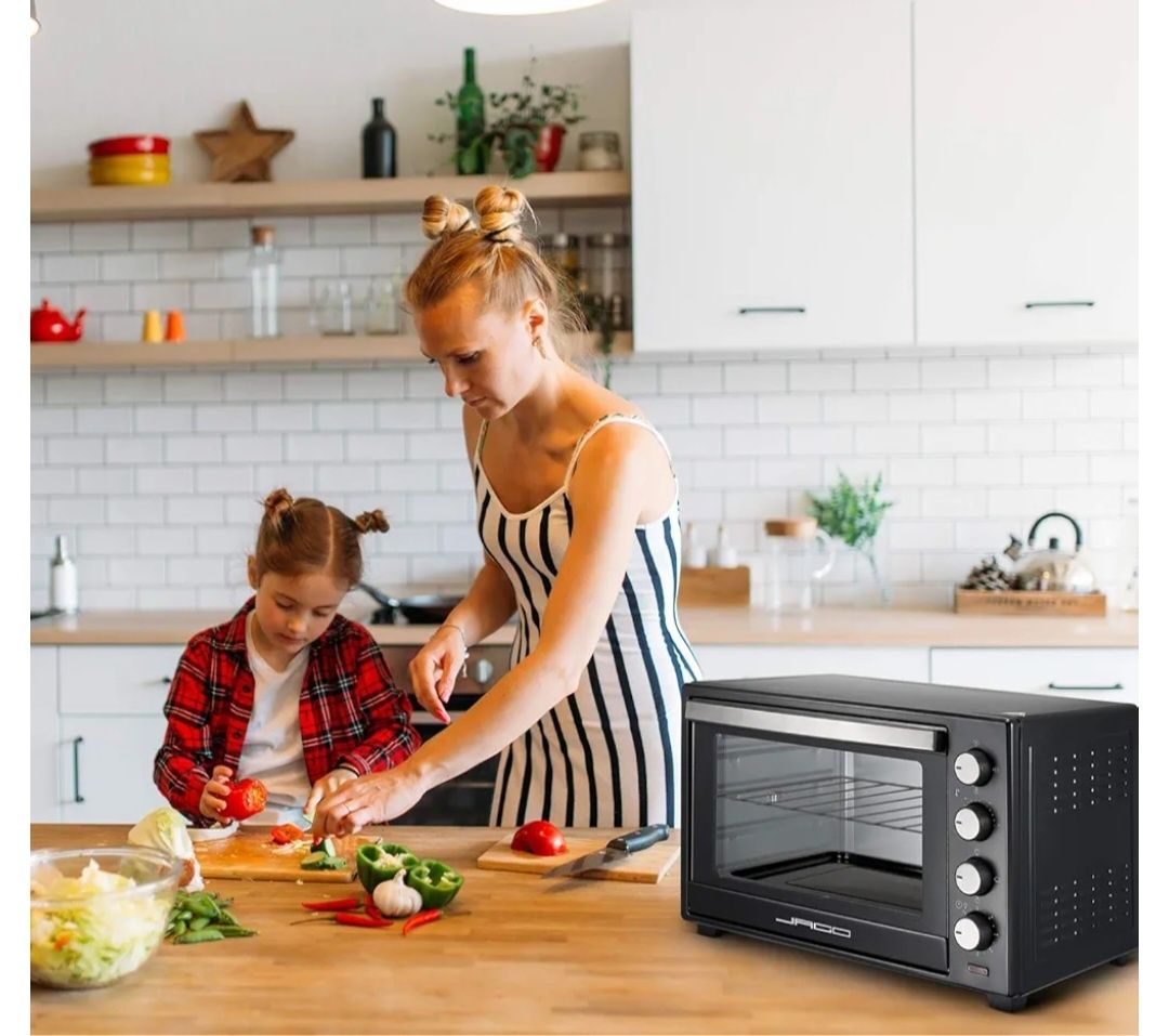 Mini piekarnik z termoobiegiem 60l