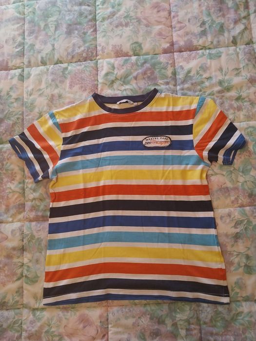 T-shirt tamanho (16)