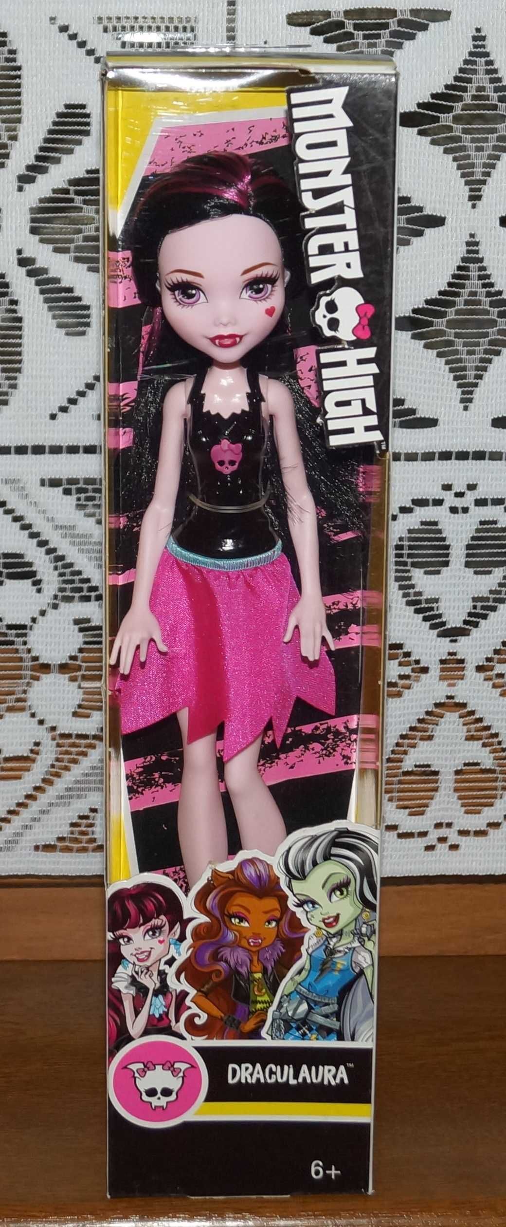 Monster High DRACULAURA lalka cheerleaderka NOWA Mattel MH DNV67