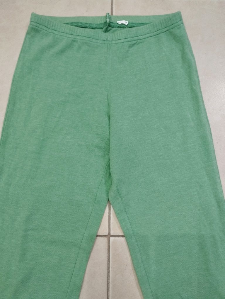 Calças desportivas verdes - 7/8 anos