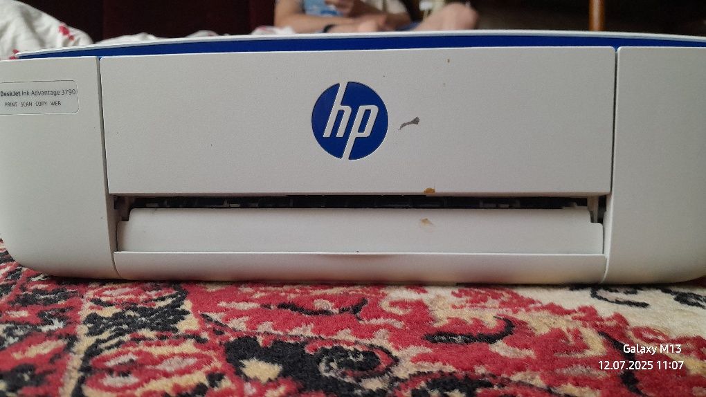 HP DeskJet 3760 (T8X19B).