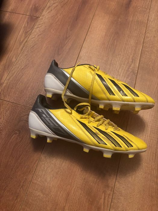 Korki Adidas żółte